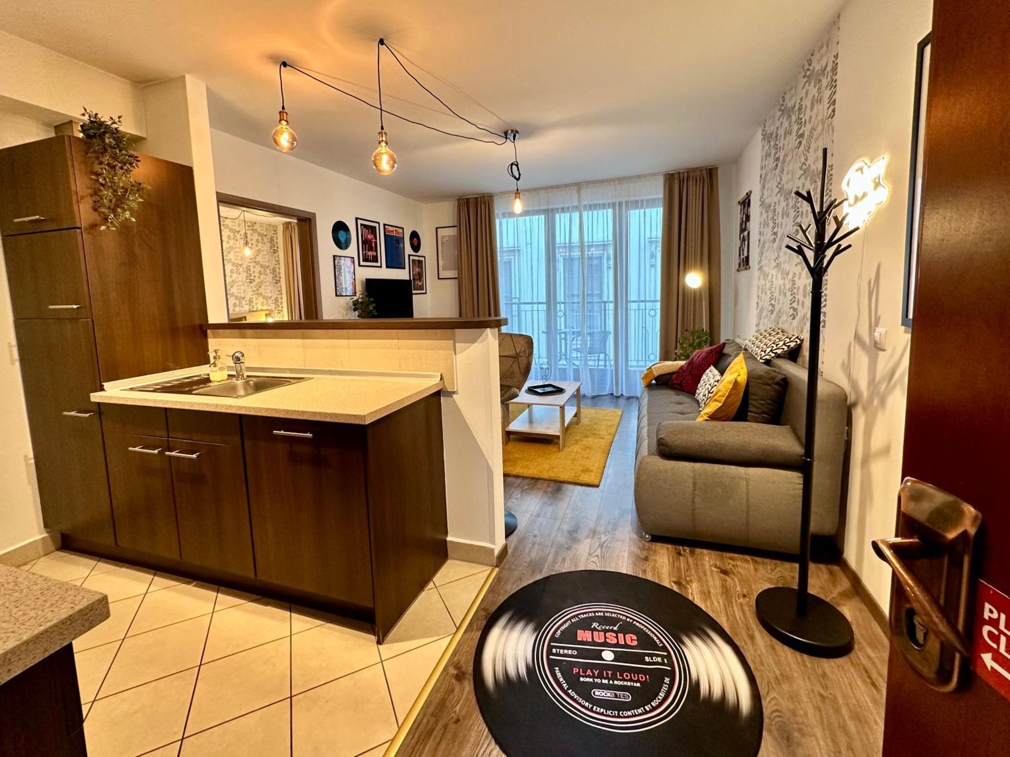 Vinyl Gozsdu Budapeste